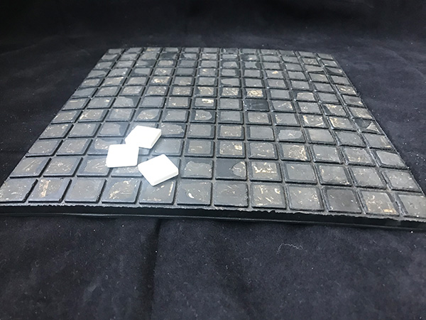 Ceramic rubber composite plate